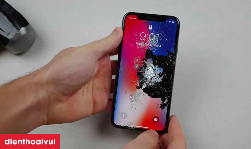 Trường hợp cần thay màn hình mới cho iPhone Xs Max